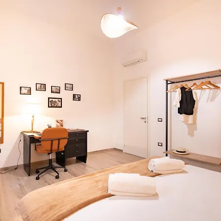 Apartament Harmony - Via Bottego - Fra Centro Storico E Mare *